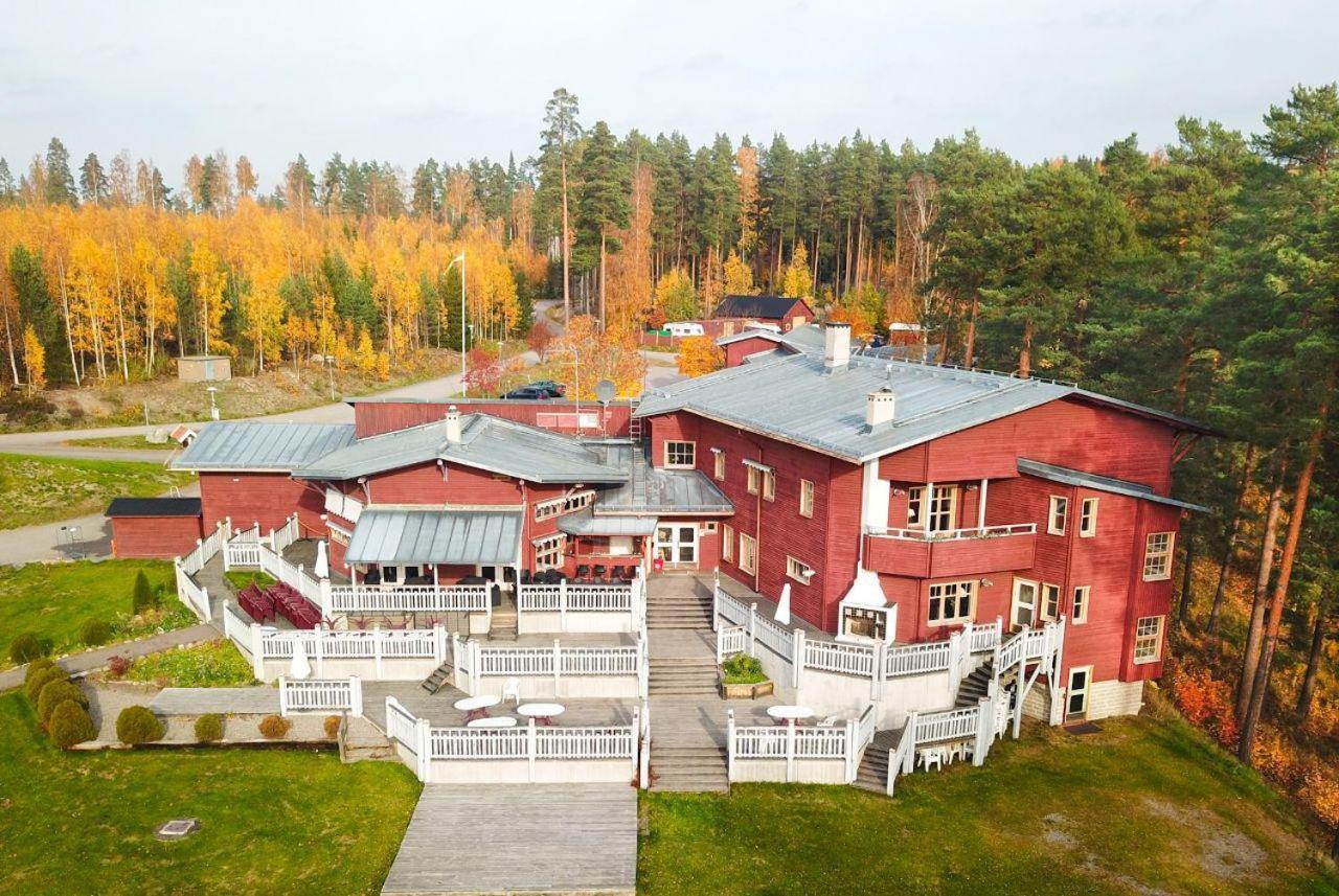 Villa Gladtjarn Smedjebacken Exteriér fotografie