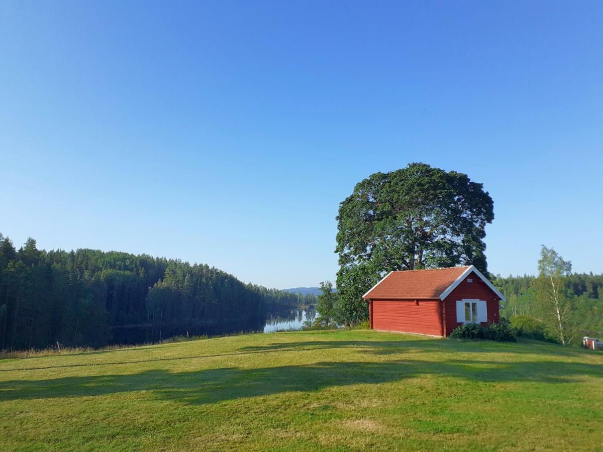 Villa Gladtjarn Smedjebacken Exteriér fotografie
